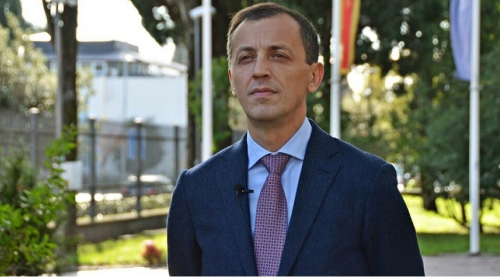 monteneqronun-kechmish-mudafie-naziri-hebs-edilib