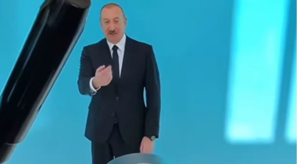 prezidentden-fotoqrafa-xususi-diqqet-video
