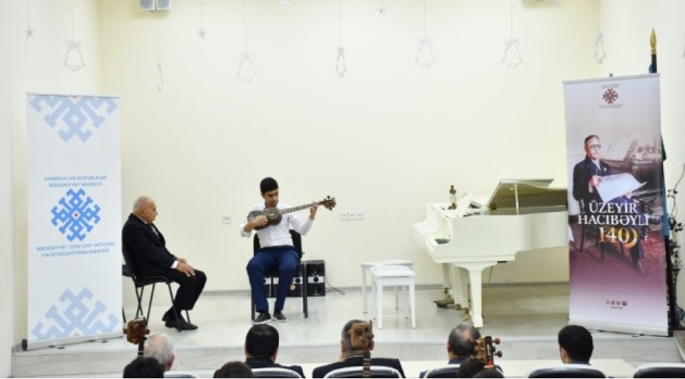 uzeyir-hacibeylinin-140-illik-yubileyi-munasibetile-silsile-ustad-derslerine-bashlanilib