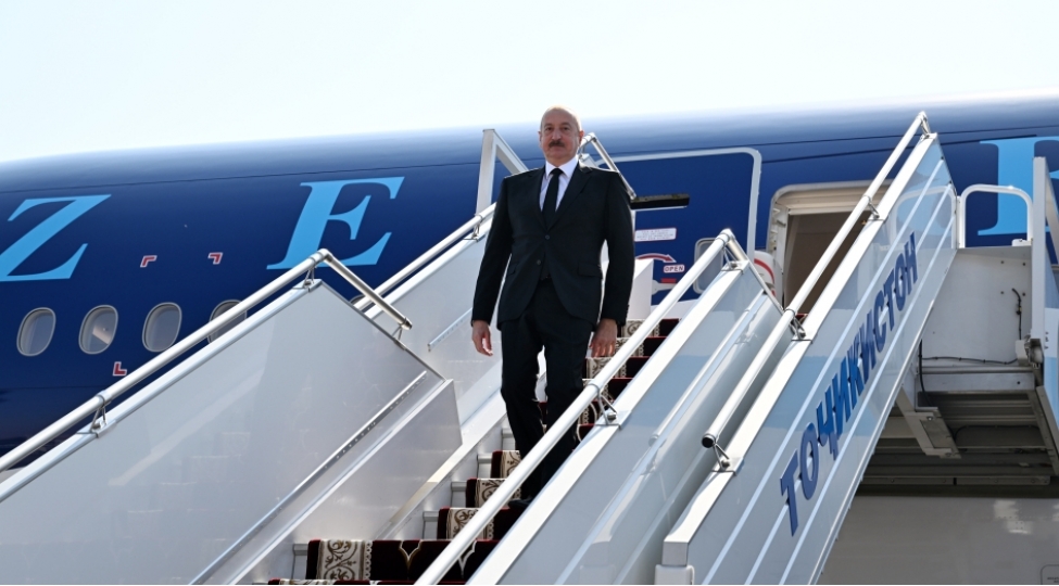 prezident-ilham-eliyev-serbiyaya-resmi-sefer-edib