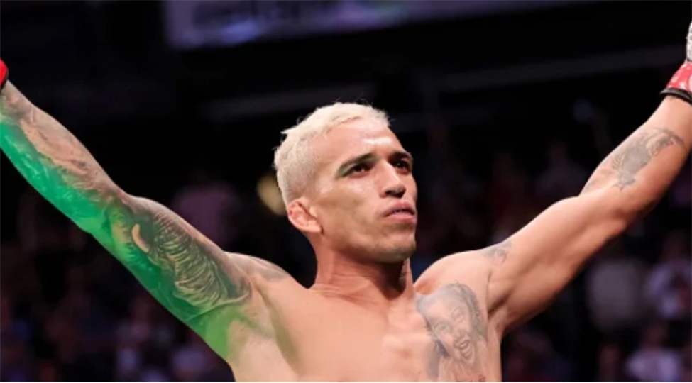 charlz-oliveyra-ufc-rekordunu-yenileyib