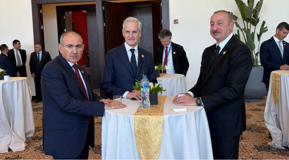 ilham-eliyev-misirde-nikol-pashinyanla-ayaqustu-gorush-kechirib