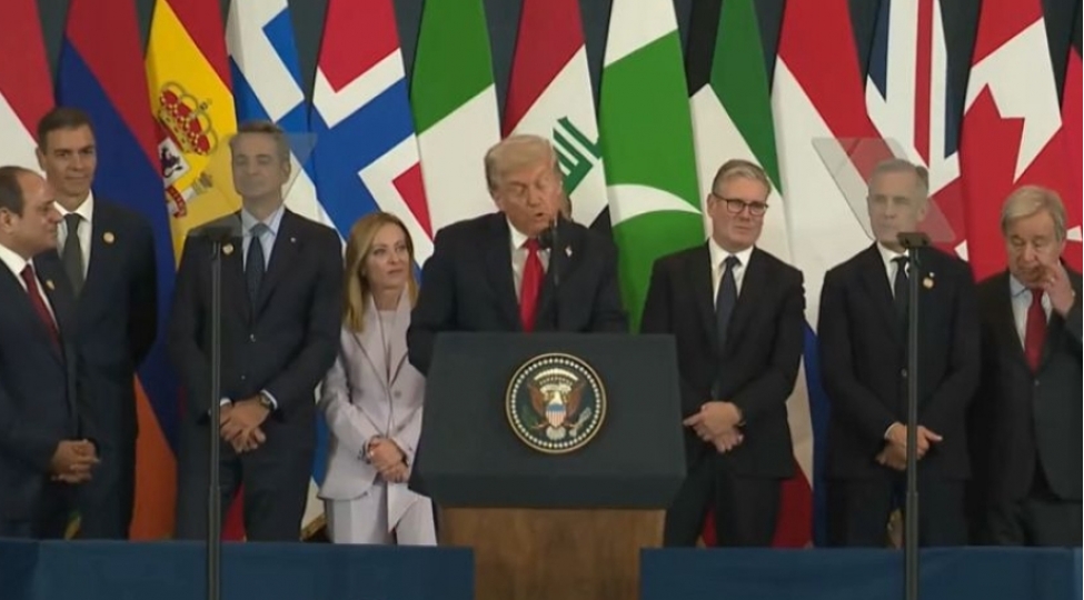 tramp-yaxin-sherq-sulh-sammitinde-azerbaycanla-ermenistan-arasinda-munaqishenin-hellinden-danishib