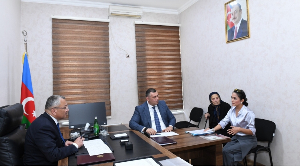dovlet-komitesinde-vetendashlarin-novbeti-qebulu-kechirilib-27