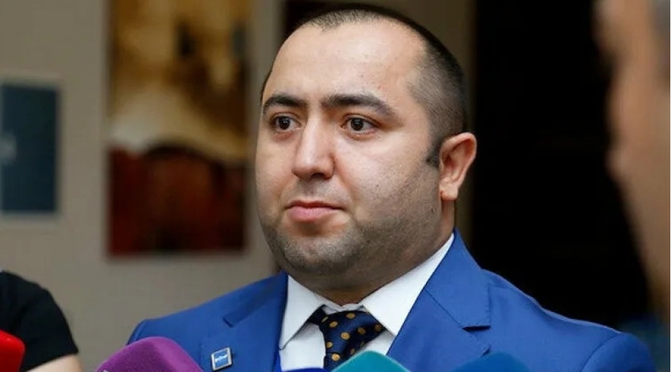 jurnalist-aqil-elesgerin-kechmish-heyat-yoldashiintihara-cehd-etdi