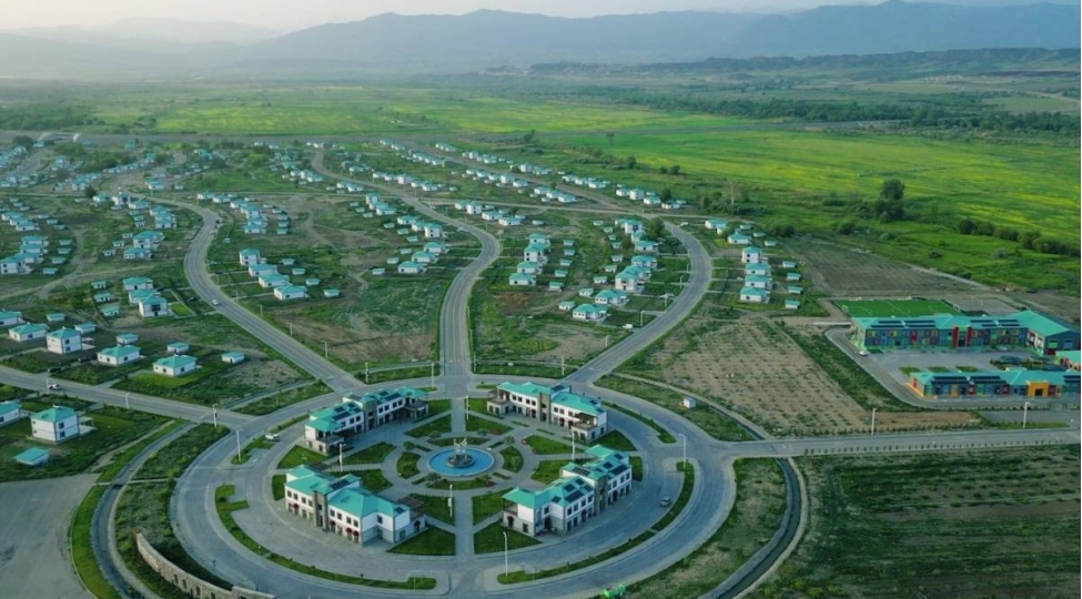 zengilan-inkishaf-edir-chicheklenir-azadligin-5-ili