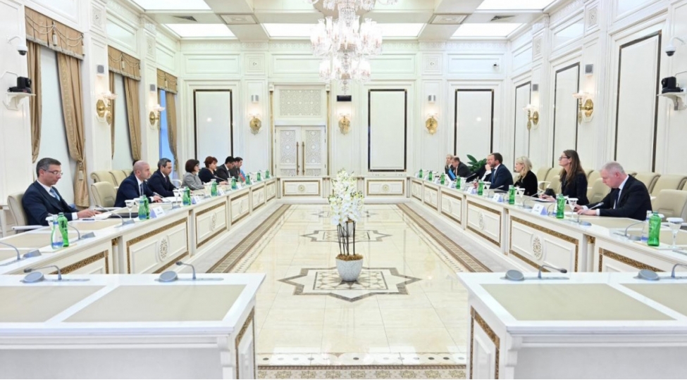 azerbaycan-ve-estoniya-parlamentlerarasi-elaqeleri-muzakire-olunub