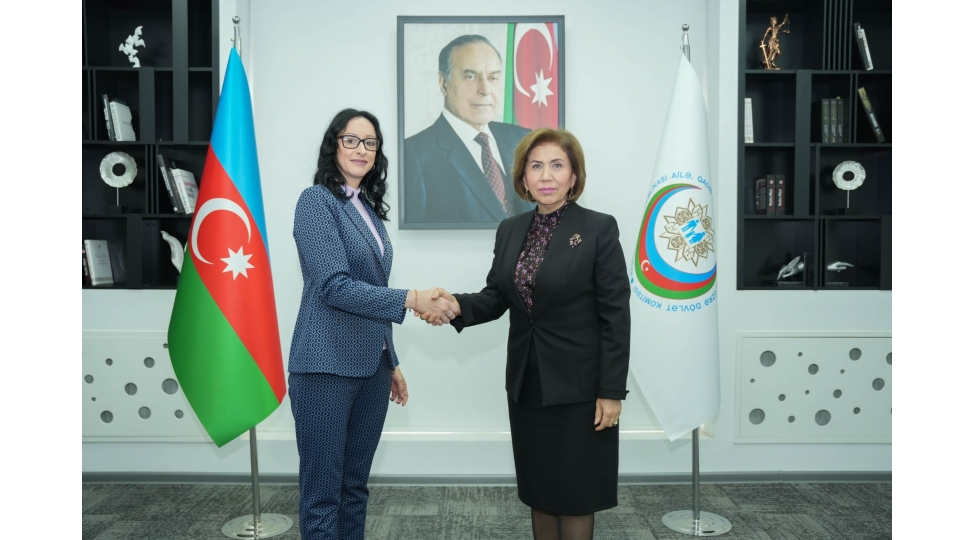 dovlet-komitesinde-serbiya-respublikasinin-aile-rifahi-ve-demoqrafiya-naziri-ile-gorush-kechirilib