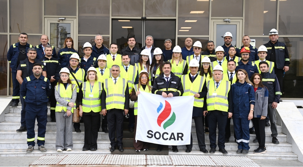 vetendash-cemiyyeti-temsilchilerinin-socar-in-karbamid-zavoduna-seferi-teshkil-olunub