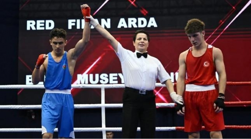 azerbaycanin-5-bokschusu-avropa-chempionatinin-finalinda