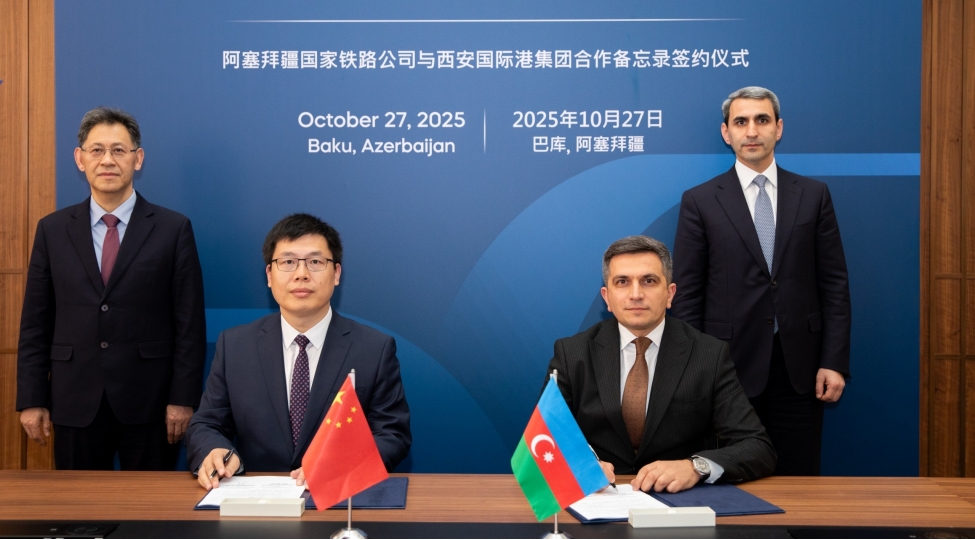 ady-ve-chinin-sian-limani-beynelxalq-yukdashima-emeliyyatlarini-tekmilleshdirir-yeni-anlashma-memorandumu-imzalandi