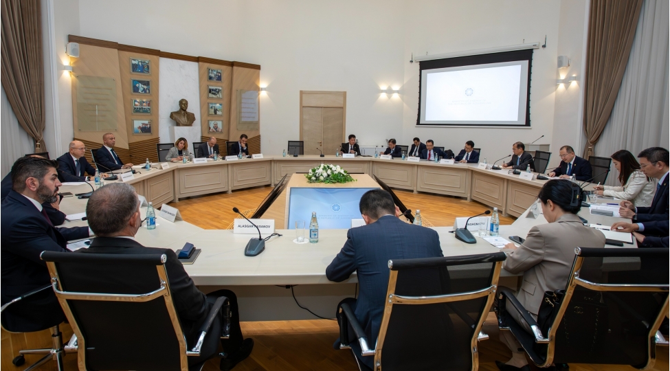 china-energy-engineering-corporation-limited-shirketi-ile-gorush-kechirilib