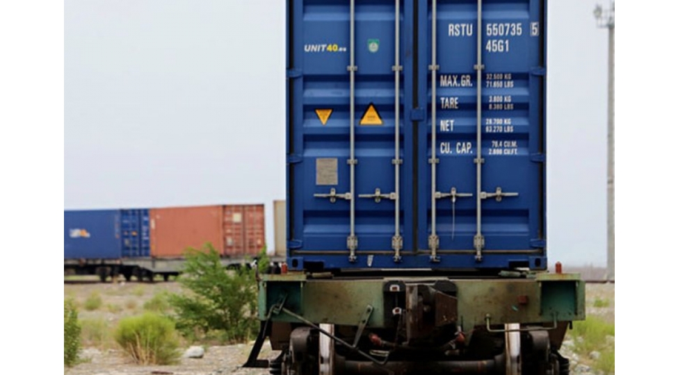 qazaxistan-chin-serhedinde-3-mine-yaxin-vaqon-yigilib