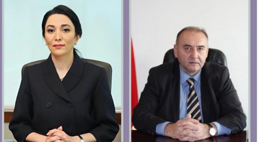 sebine-eliyeva-monteneqrolu-hemkarina-muraciet-edib