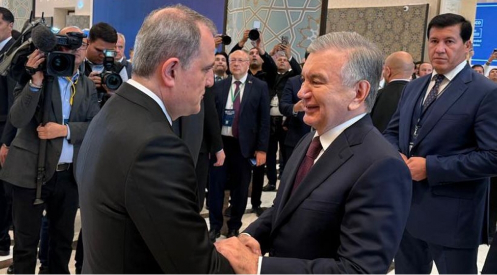 ceyhunbayramov-ozbekistan-prezidenti-ile-gorushub