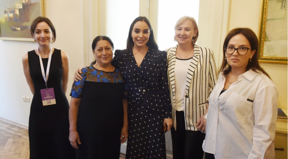 art-weekend-cherchivesinde-puste-canli-irs-performansi-teqdim-edilib