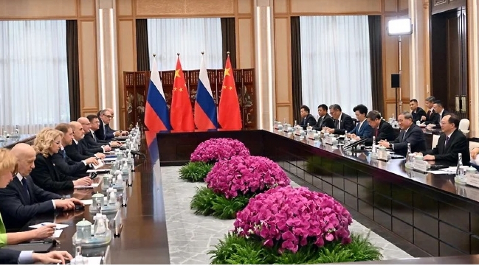 rusiya-ve-chin-hokumet-bashchilarinin-30-cu-muntezem-gorushu-kechirilib