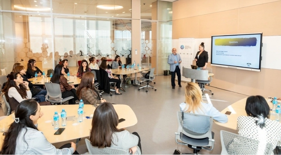 umumtehsilde-media-savadliligi-ile-bagli-muellimler-uchun-tot-seminari-kechilib