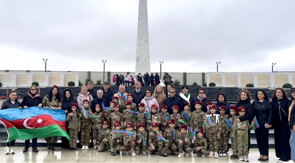 idman-veteranlari-ii-fexri-xiyabani-ziyaret-edibler