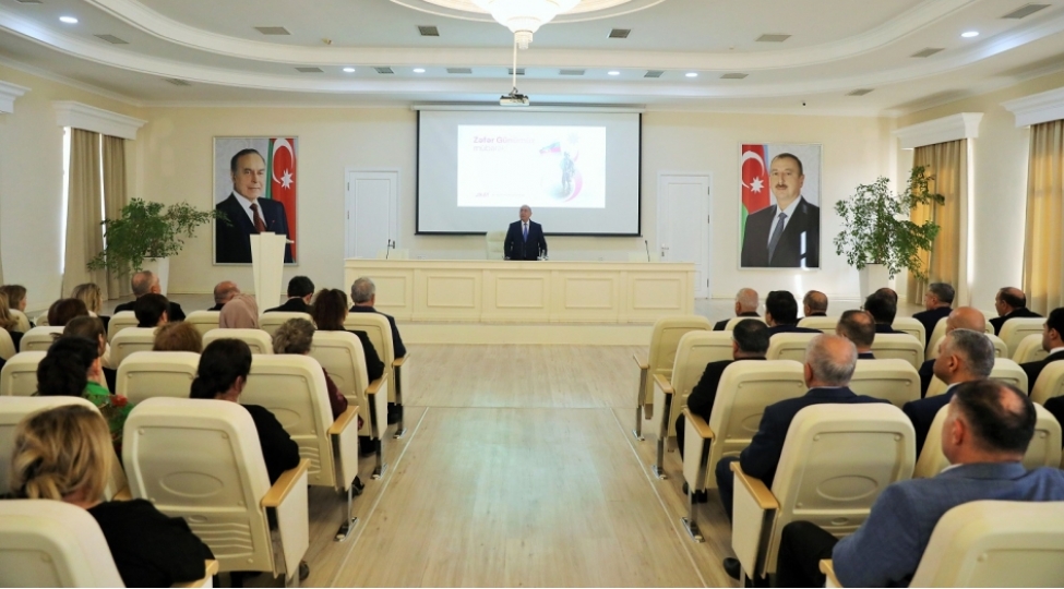 azerbaycan-avtomobil-yollari-dovlet-agentliyinde-zefer-gunu-qeyd-edilib