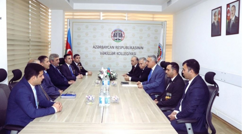 vekiller-kollegiyasinin-sedri-veten-muharibesi-ishtirakchisi-olan-vekillerle-gorushub