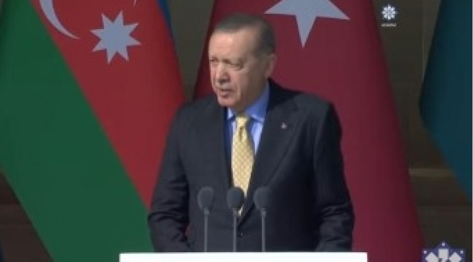 turkiye-prezidenti-azerbaycani-dovlet-bayragi-gunu-munasibetile-tebrik-edib