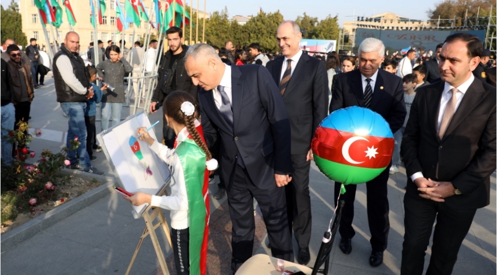 naxchivanda-qelebenin-5-ci-ildonumu-munasibetile-resm-sergisi-olub