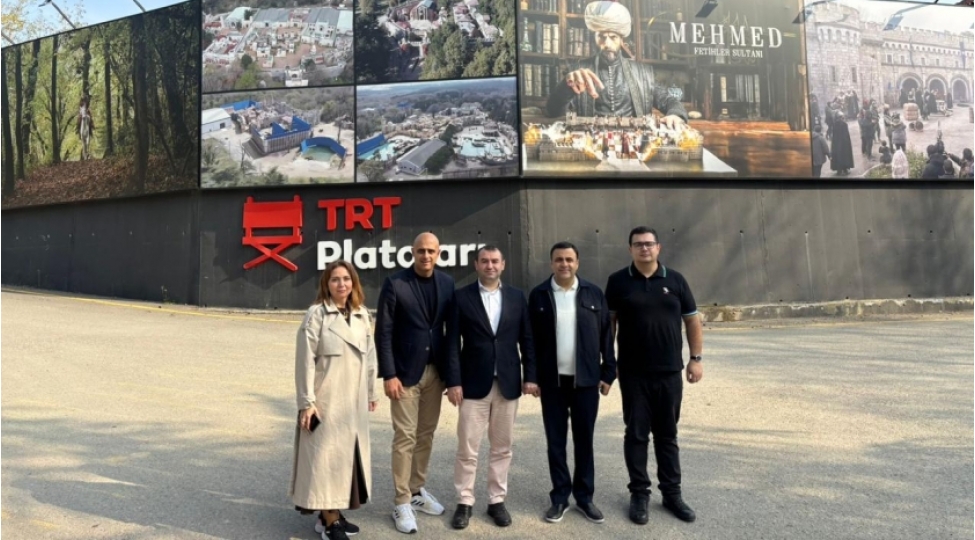 azerbaycan-numayende-heyeti-turkiyenin-kino-istehsali-sahesi-ile-tanish-olub