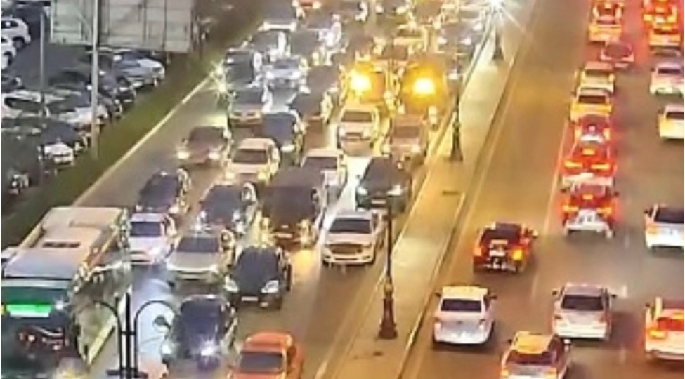 bu-yollarda-tixac-var-xeberiniz-olsun