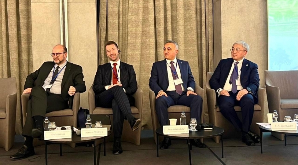 anar-bagirov-gurcustan-vekiller-kollegiyasinin-20-illiyi-yubiley-medali-ile-teltif-edilib