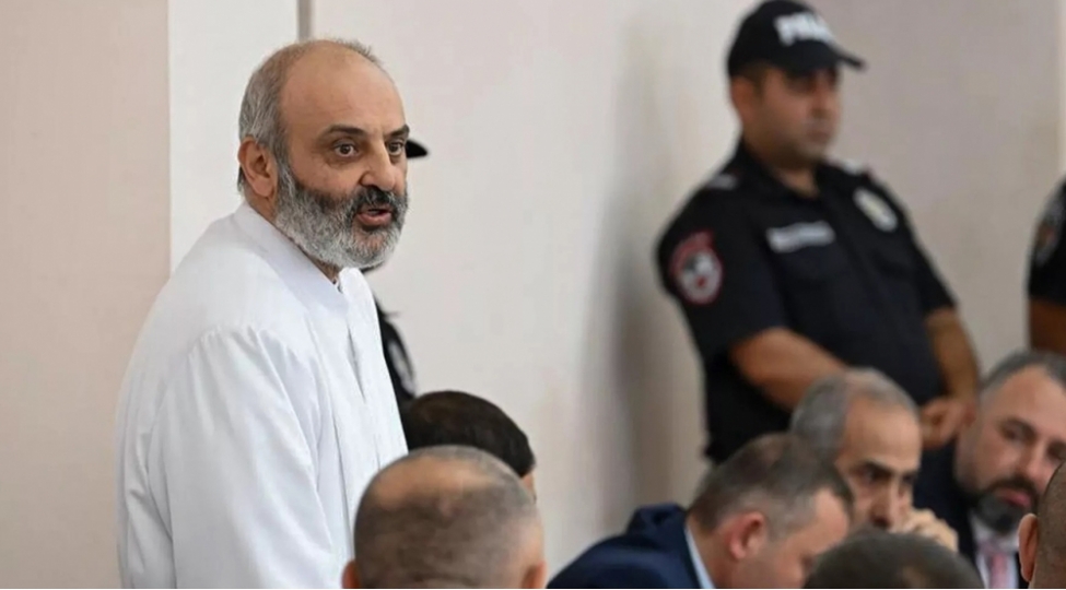 qalstanyanin-hebs-muddeti-3-ay-uzadildi