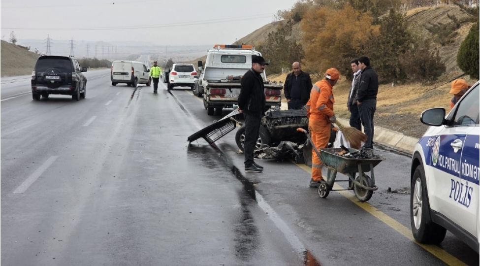 naxchivanda-iki-avtomobil-toqqushub-2-nefer-xesaret-alib