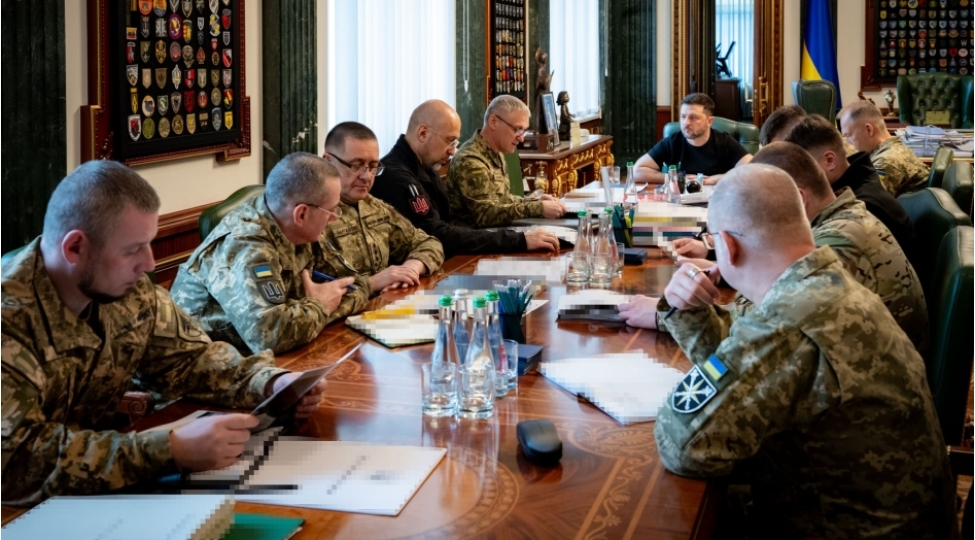 volodimir-zelenski-muharibenin-taleyine-dair-keshfiyyat-hesabatlarini-dinleyib