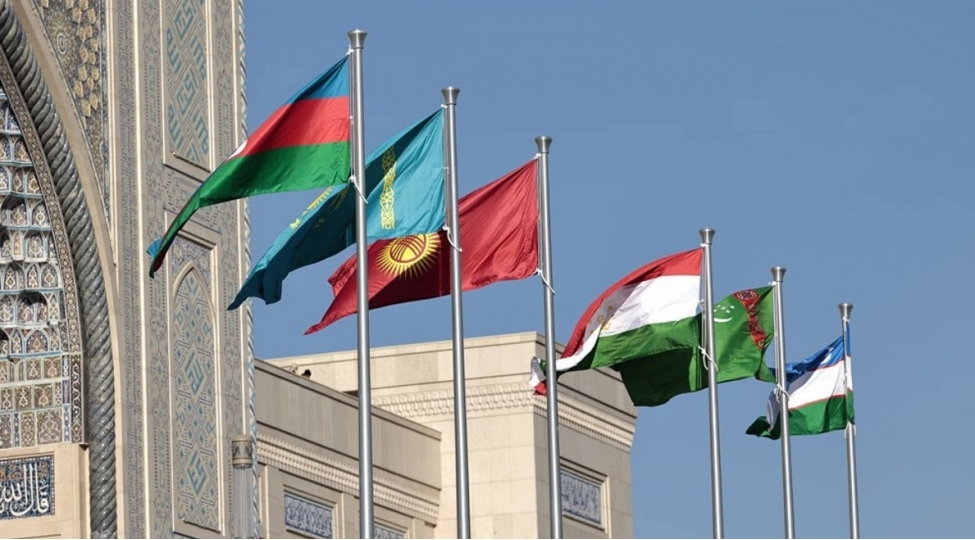 ceyhun-bayramov-azerbaycan-merkezi-asiyadaki-terefdashlari-ile-emekdashliga-sadiqdir