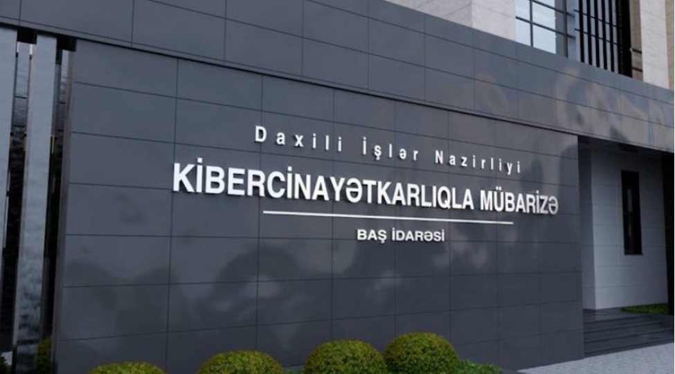 kiberpolis-200-den-artiq-vetendashin-kart-melumatlarini-ele-kechiren-shexsi-saxlayib