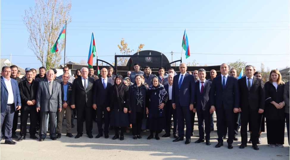 adsea-daha-bir-kendde-ichmeli-su-techizati-layihesi-heyata-kechirib