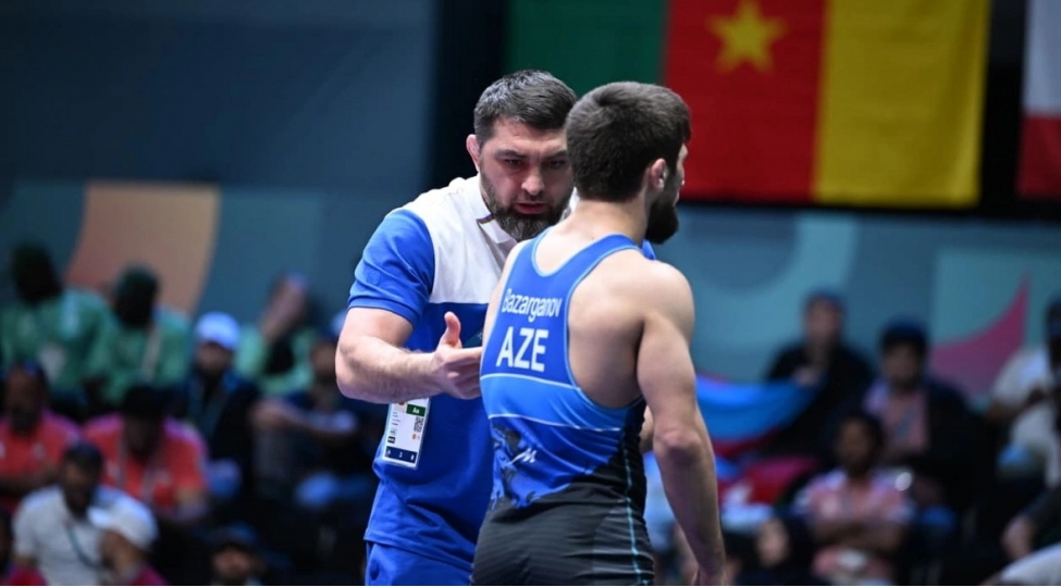 azerbaycan-guleshchileri-islamiadada-2-gumush-medal-qazaniblar