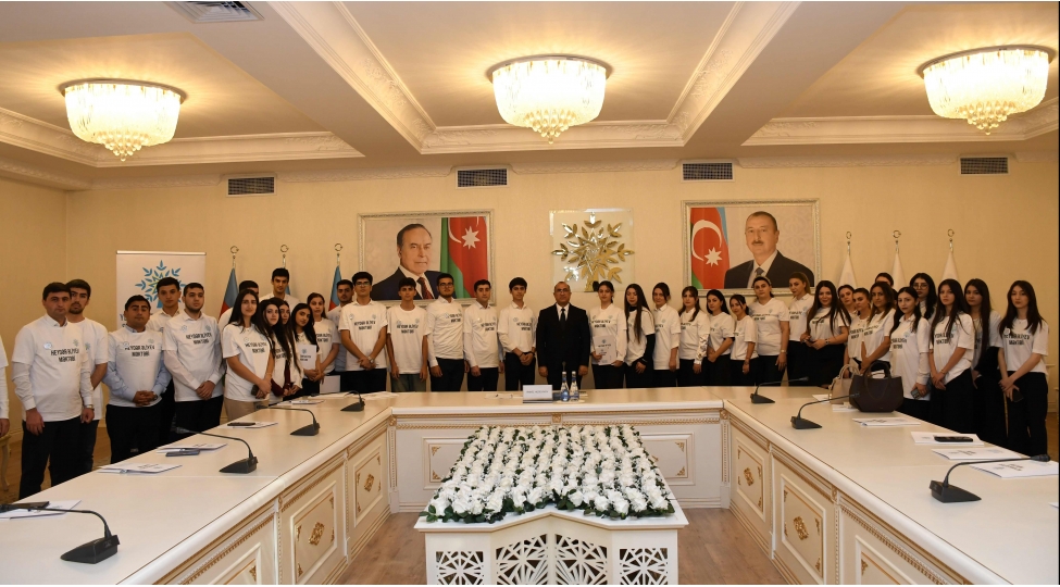 yeni-azerbaycan-partiyasi-heyder-eliyevin-muqeddes-emaneti