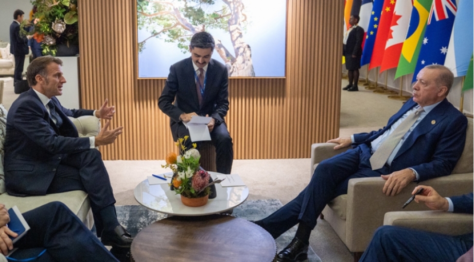 turkiye-ve-fransa-liderleri-ukrayna-ve-yaxin-sherqde-veziyyeti-muzakire-edibler