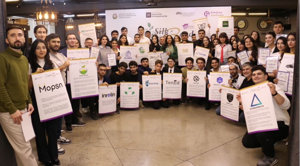 yashil-ve-reqemsal-ipek-yolu-beynelxalq-akselerasiya-proqrami-basha-chatdi