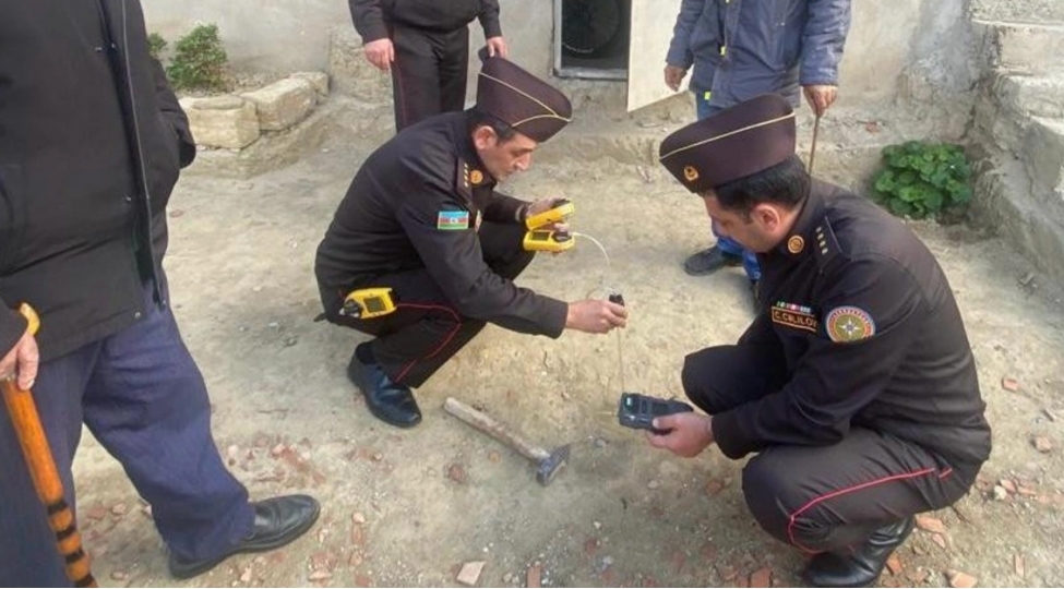 fhn-yanar-dag-qorugunun-yaxinliginda-ashkarlanan-metan-qazi-ile-bagli-meseleye-aydinliq-getirib