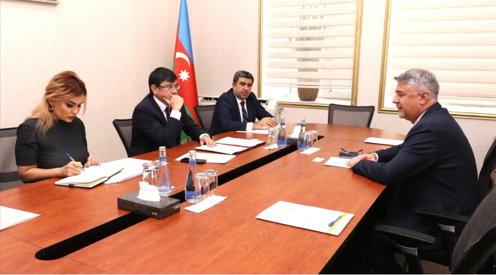 macaristanin-azerbaycandaki-sefiri-diaspor-komitesinde-olub