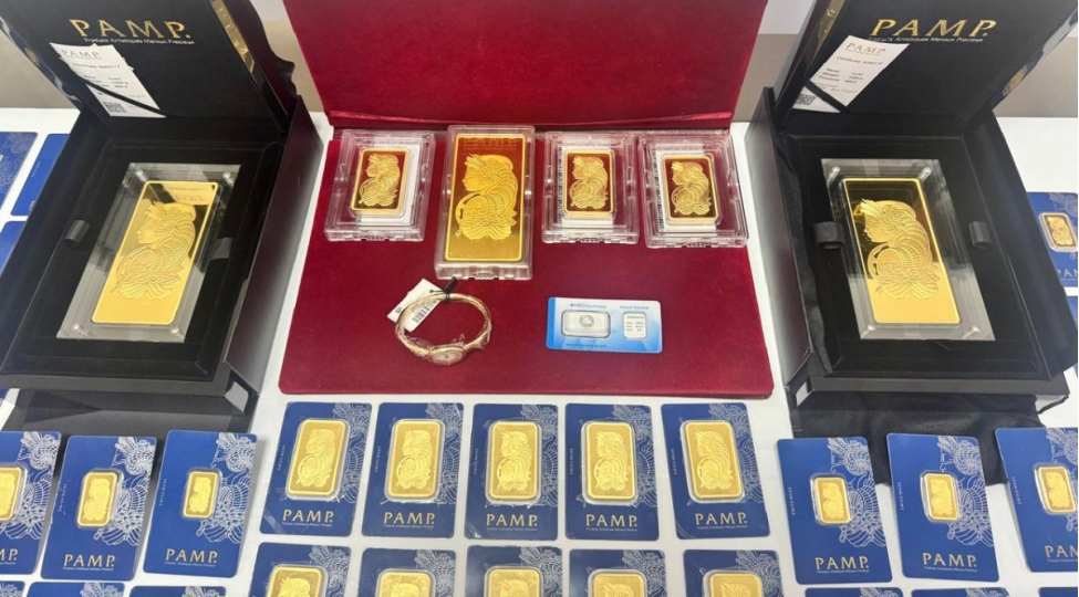 gomrukde-qachaqmalchiliq-cehdi-108-kq-qizil-ve-brilyant-ashkarlanib