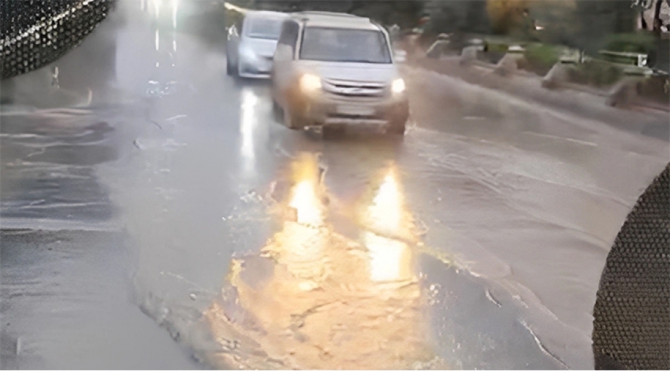 xocali-prospektini-su-basib-hereket-chetinleshib