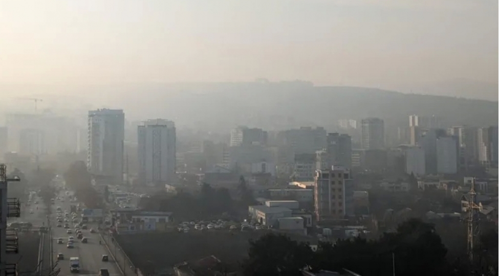 departament-gurcustanda-atmosfer-havasinin-chirklenmesi-olke-erazisinde-sehra-toz-kutlelerinin-yayilmasi-ile-elaqedardir