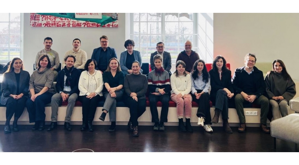 iitkm-in-icrachi-direktorunun-mushaviri-dt4sme-tedqiqat-proqraminda-chixish-edib