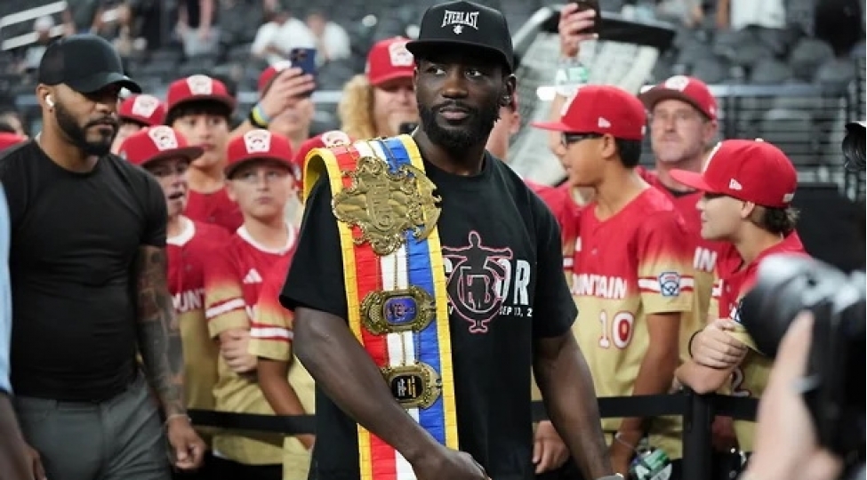 amerikali-bokschu-dunya-chempionu-titulundan-mehrum-edilib