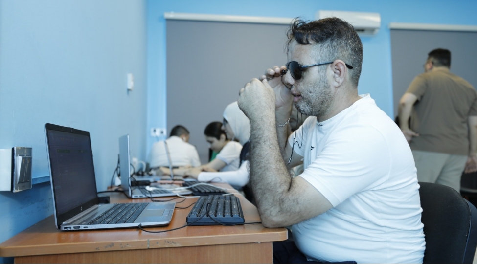 bu-il-dovlet-meshgulluq-agentliyi-elilliyi-olan-5500-den-chox-shexsi-ishle-temin-edib