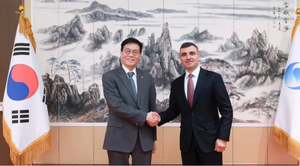 azerbaycan-ve-cenubi-koreya-dayaniqli-maliyye-meselelerini-muzakire-edibler