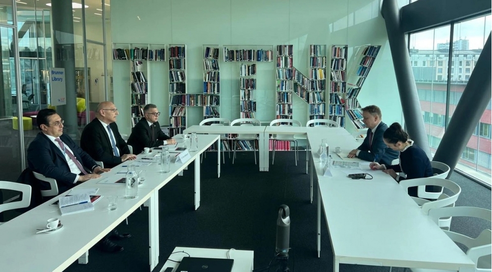 elchin-emirbeyov-cenevrede-azerbaycan-ermenistan-sulh-prosesinin-indiki-durumu-barede-melumat-verib-foto